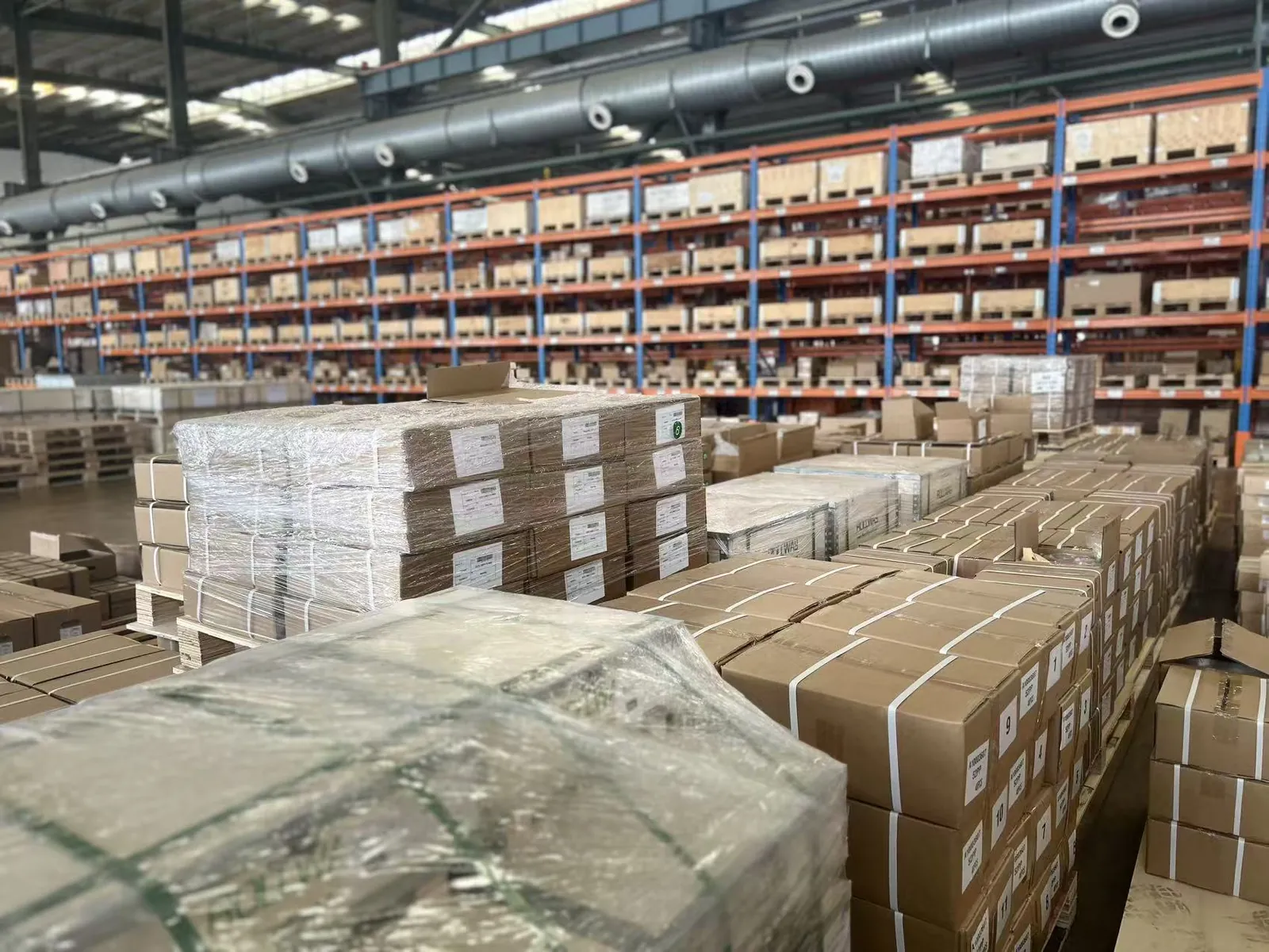雷科达产品仓储实拍